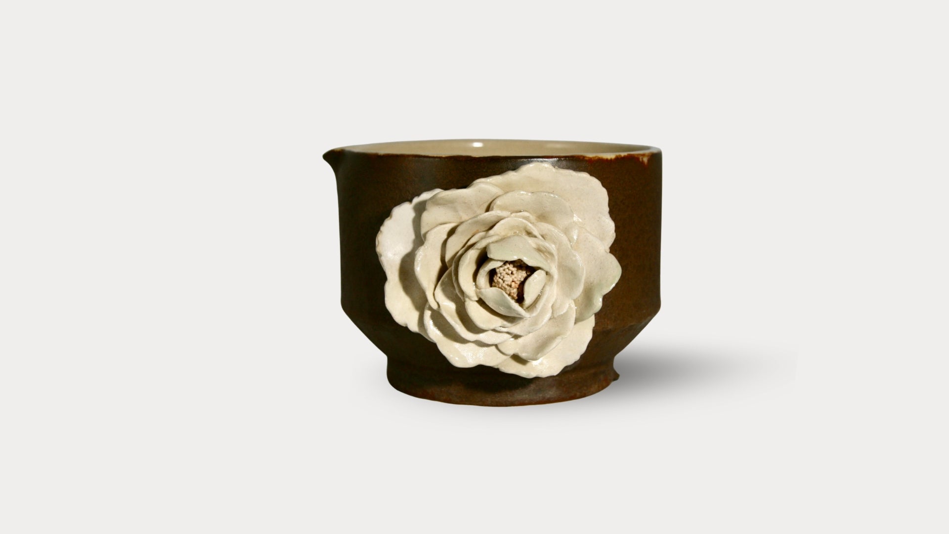 Peony White · Brown (2nd Grade Piece)