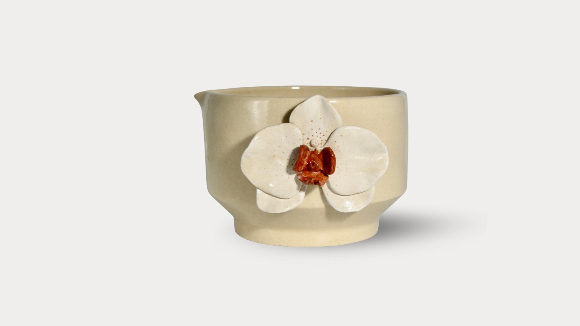 Orchid Whisper White · Red